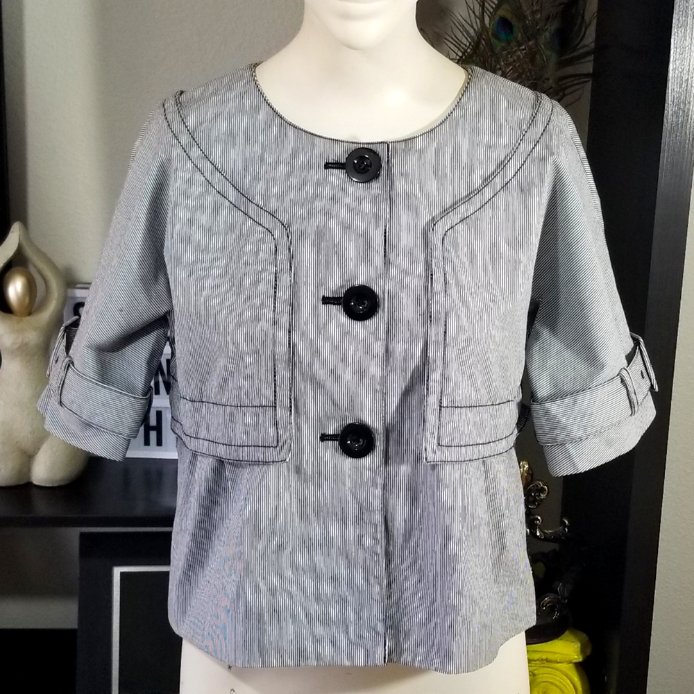 Gorgeous buckle strap sleeve peplum shirt jacket size 2